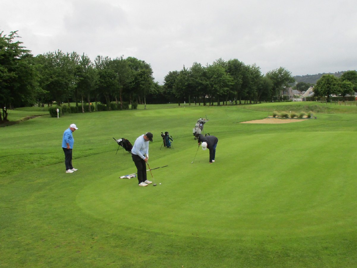Joueurs participant au Masters Seniors du Golf de Saint-Lô